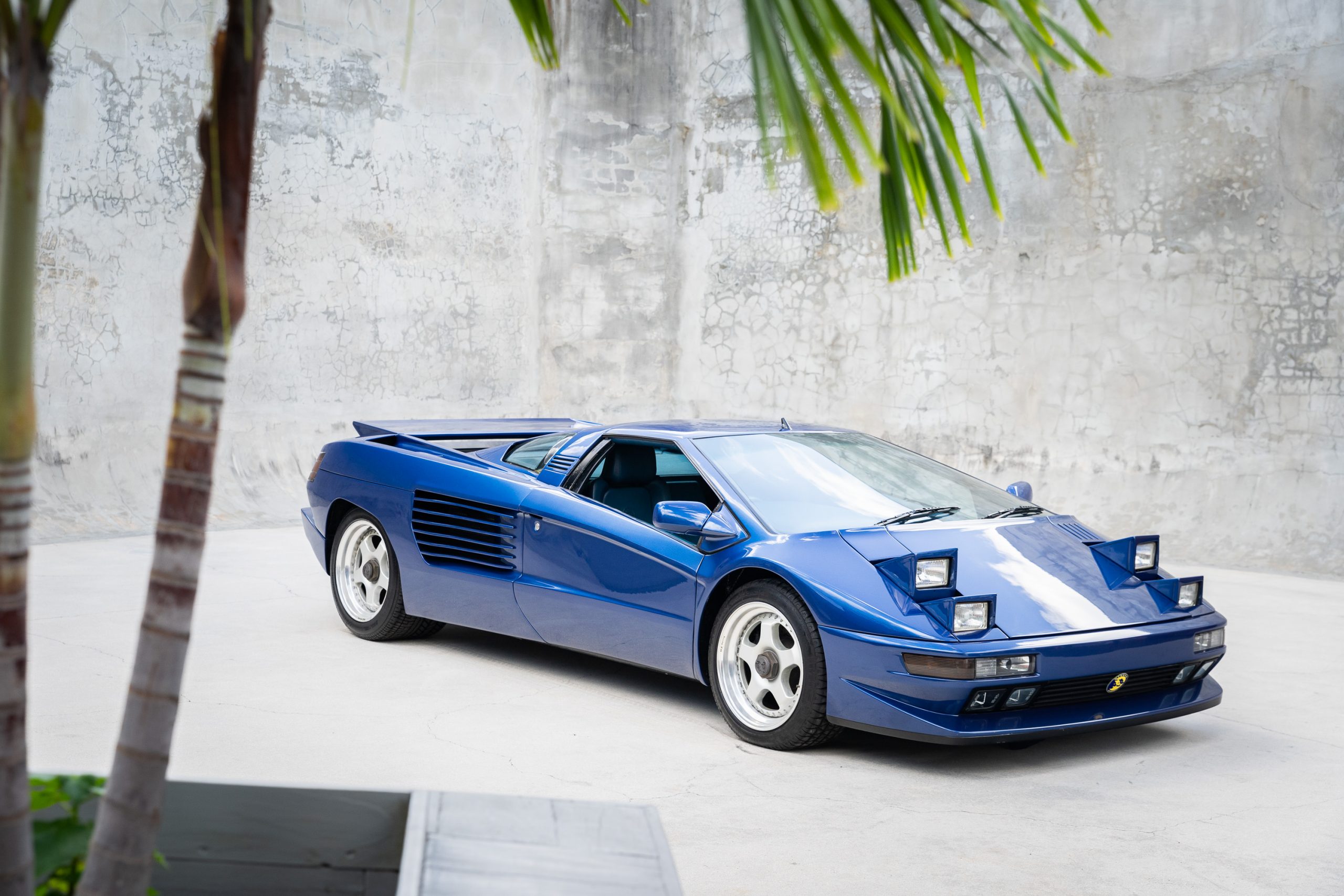 Live your dreams with this electric blue Cizeta V16T - Hagerty Media