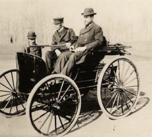 1895 Duryea Motor Wagon race car