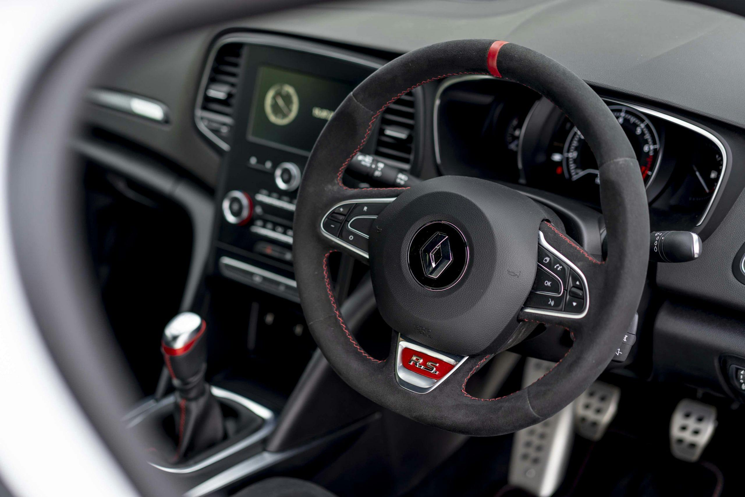 renault megane trophy r interior steering wheel detail