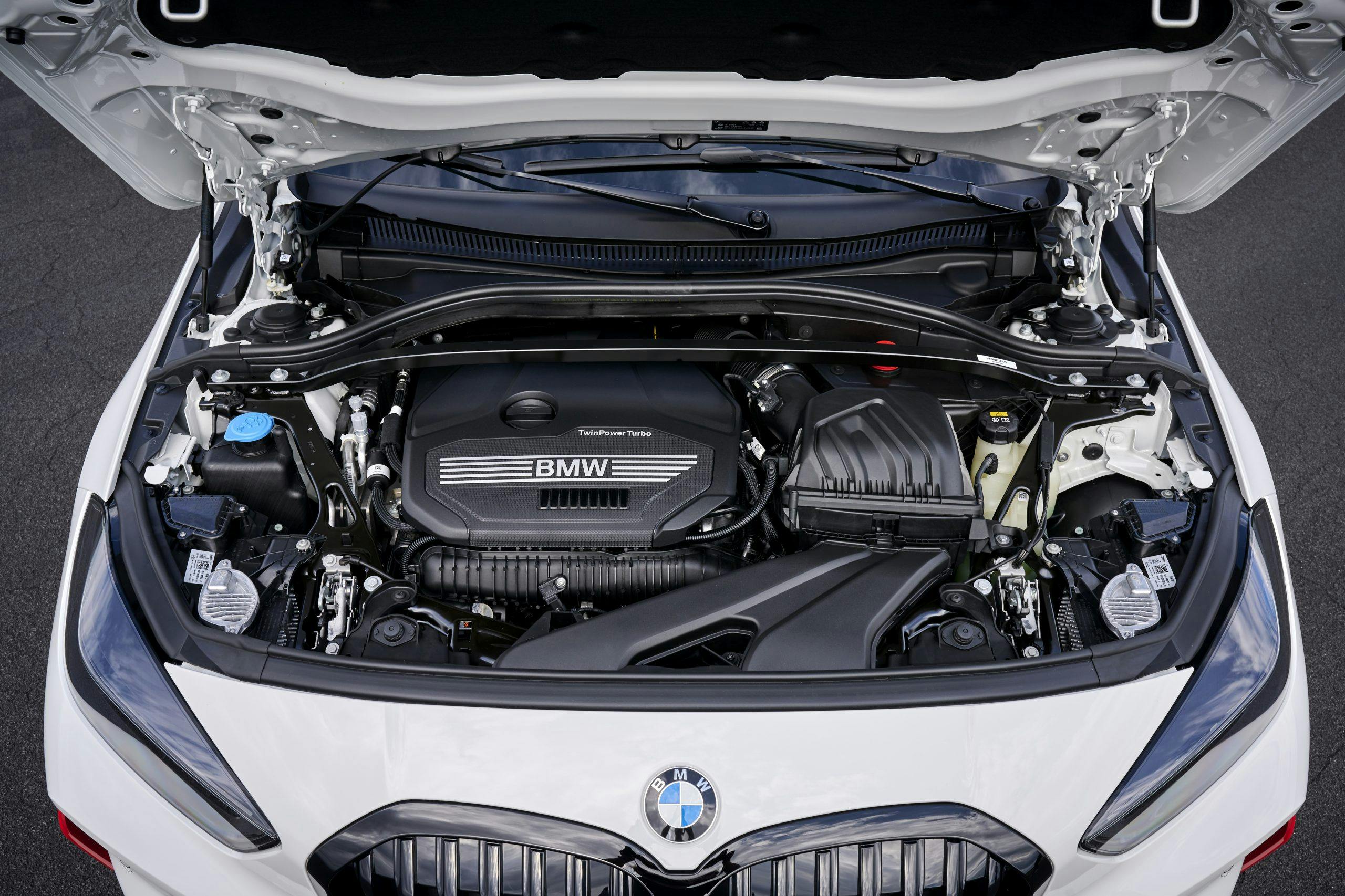 BMW 128 ti engine