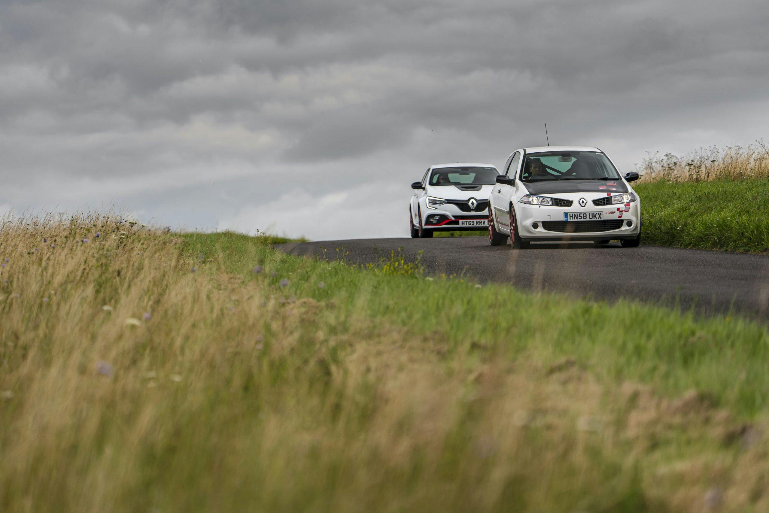 Renault Megane R26R and Trophy R country road action