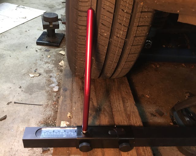 Rob Siegel - Taking another shot at do-it-yourself alignment - Pointer bar with ruler
