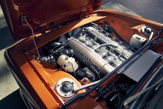 Speedkore 1972 BMW 3-0 CSi engine detail