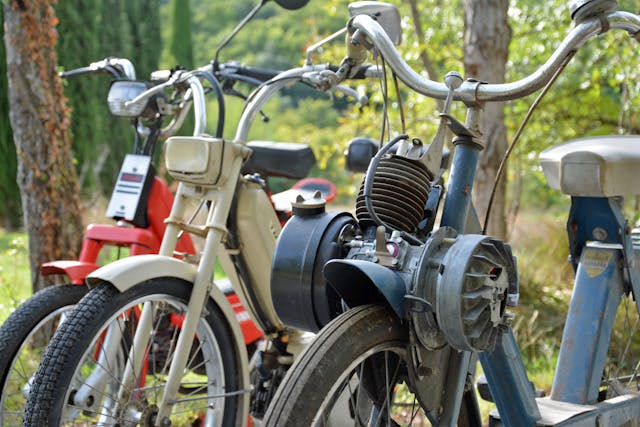 Moped line-up