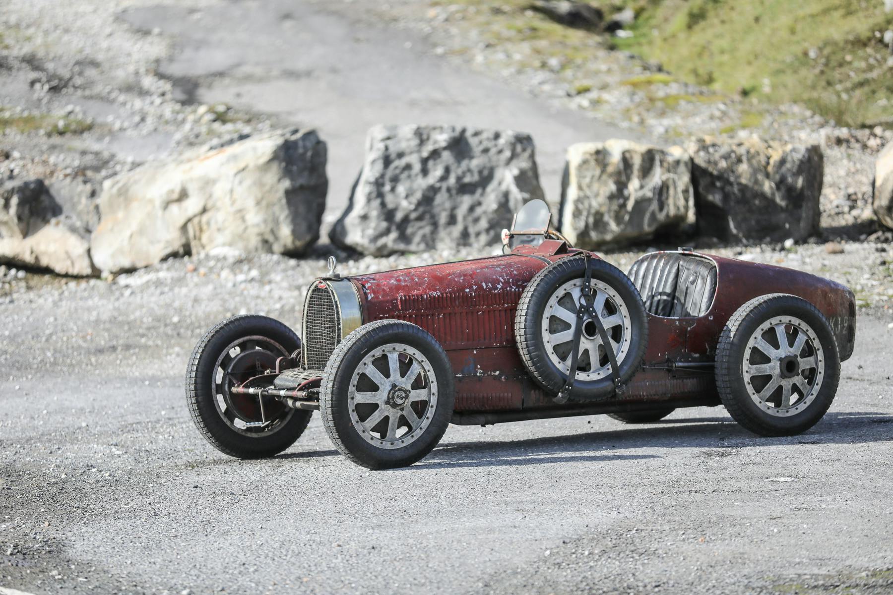 1928 Bugatti Type 35C Grand Prix front three-quarter