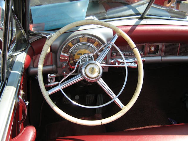 1951_Chrysler_conv_black_va_dash Fluid Drive clutchless