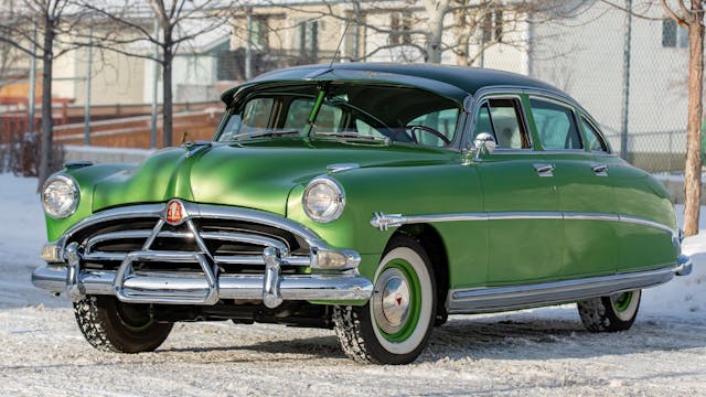 1952 Hudson Hornet sedan Mecum front three-quarter