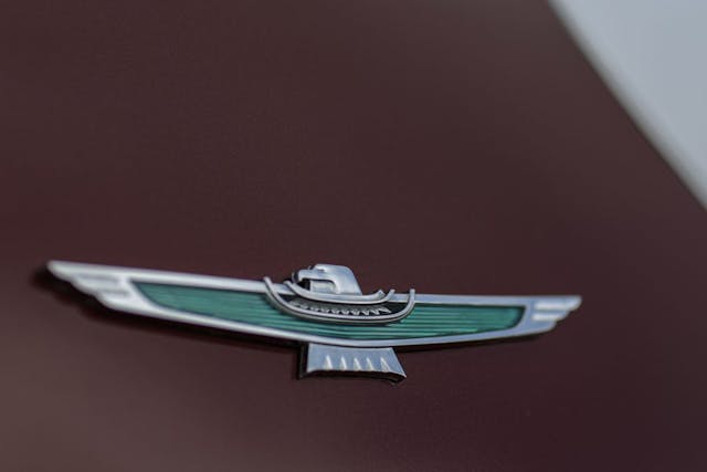 1961-1963 Ford Thunderbird emblem