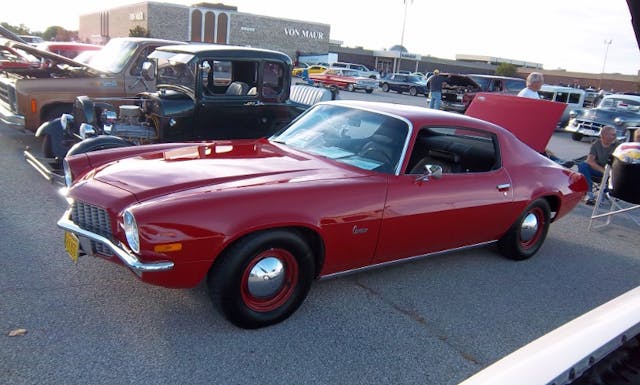 1970.5 Chevrolet Camaro six 02