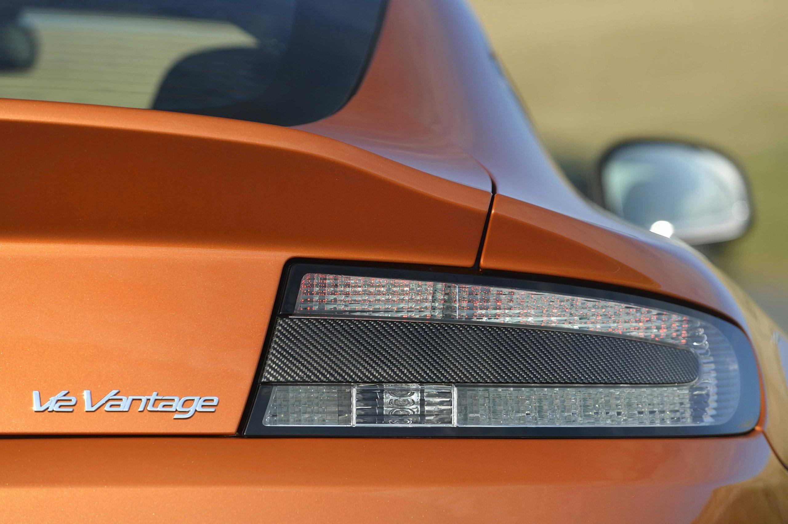 Aston Martin Vantage taillight detail