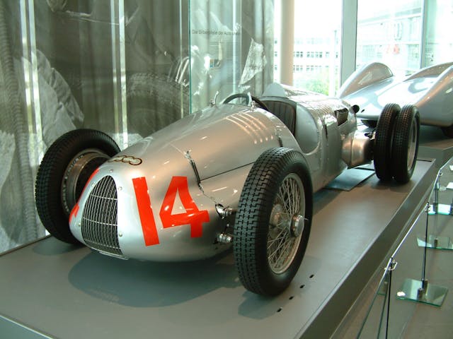 Auto Union race car with preselector clutchless