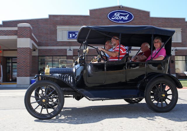 Ford Model T students driving side profile action