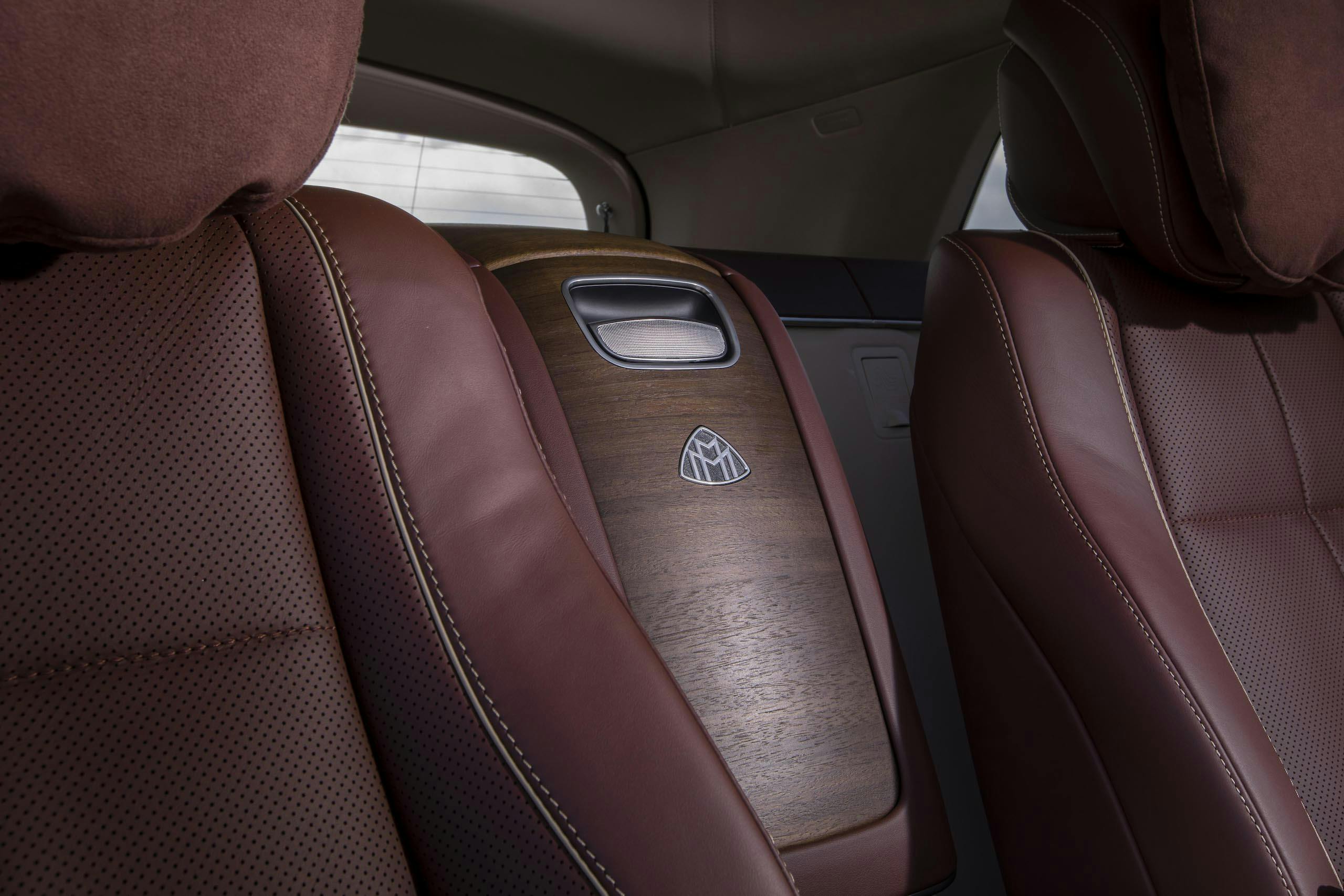 Mercedes-Maybach GLS 600 rear seat console detail
