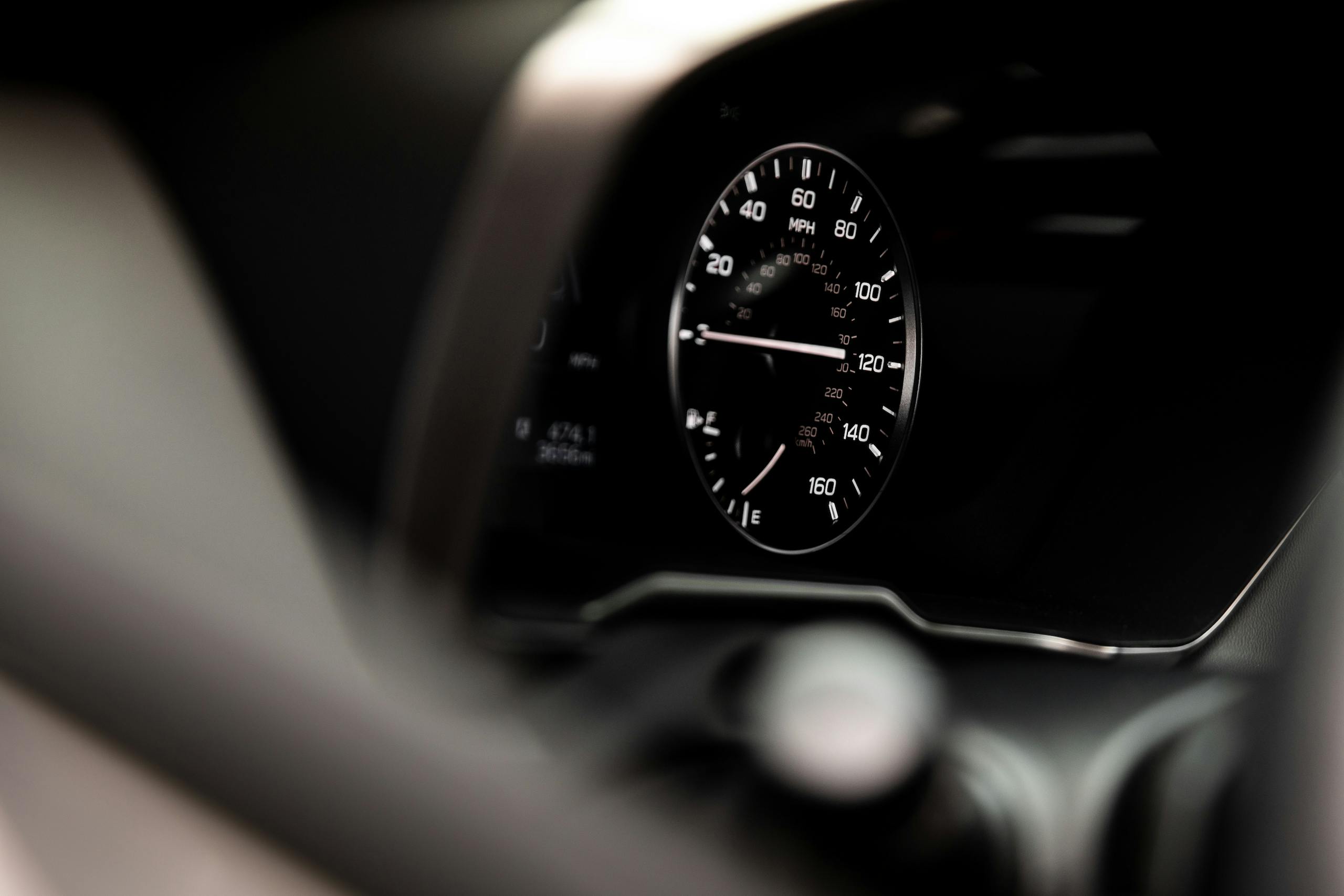 Subaru Outback speedometer gauge detail