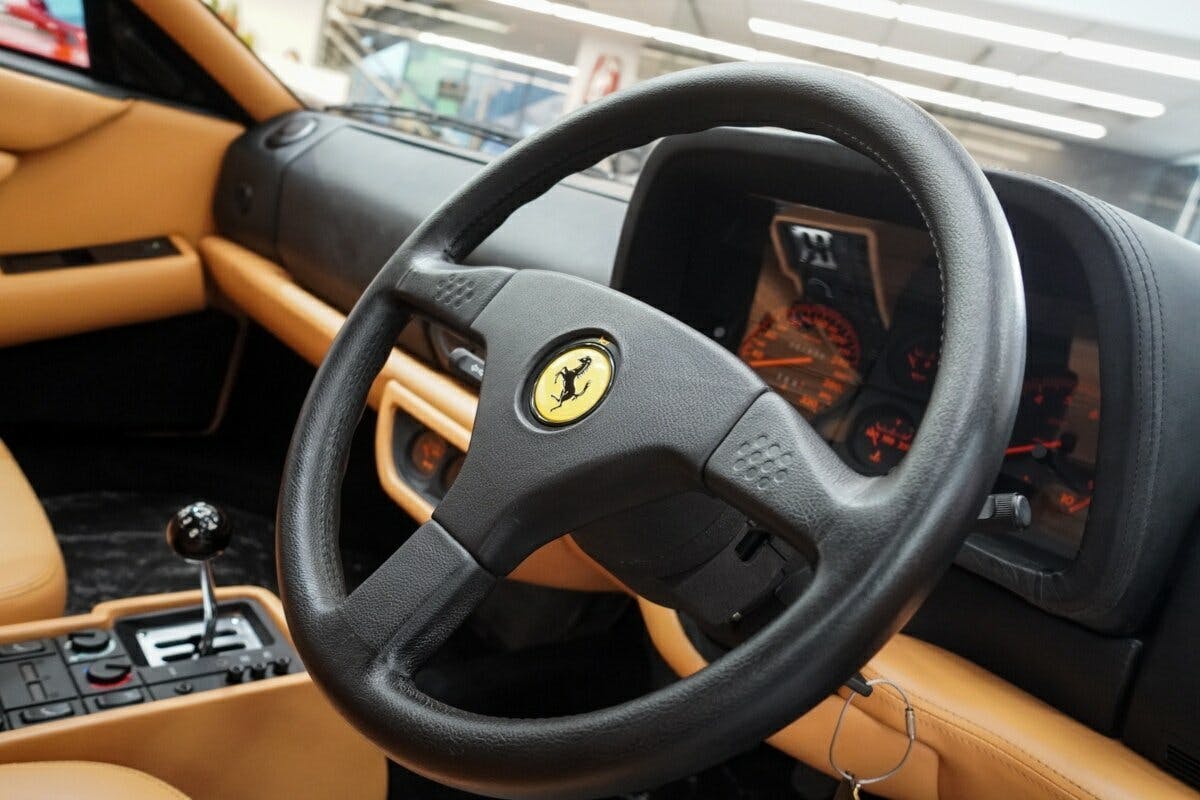 Ferrari 512TR interior wheel