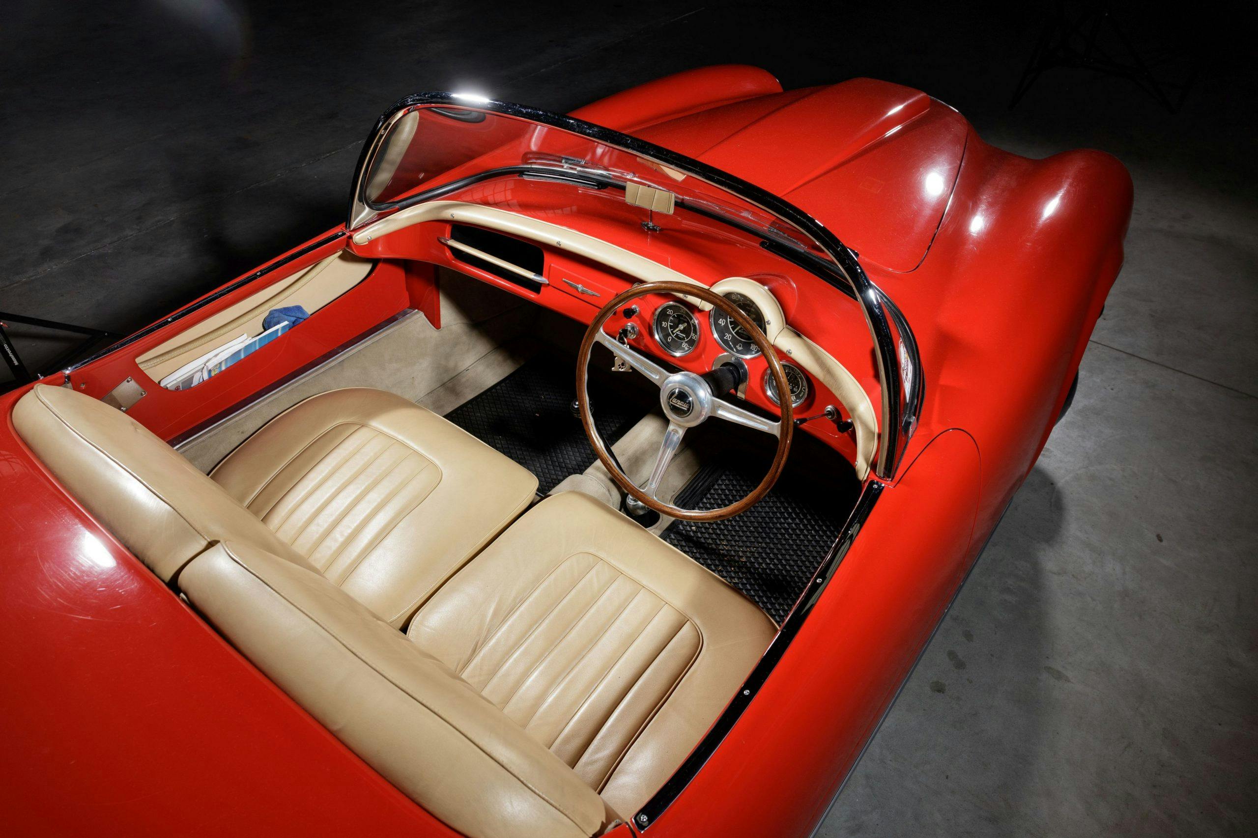 Lancia B24 Spyder America interior