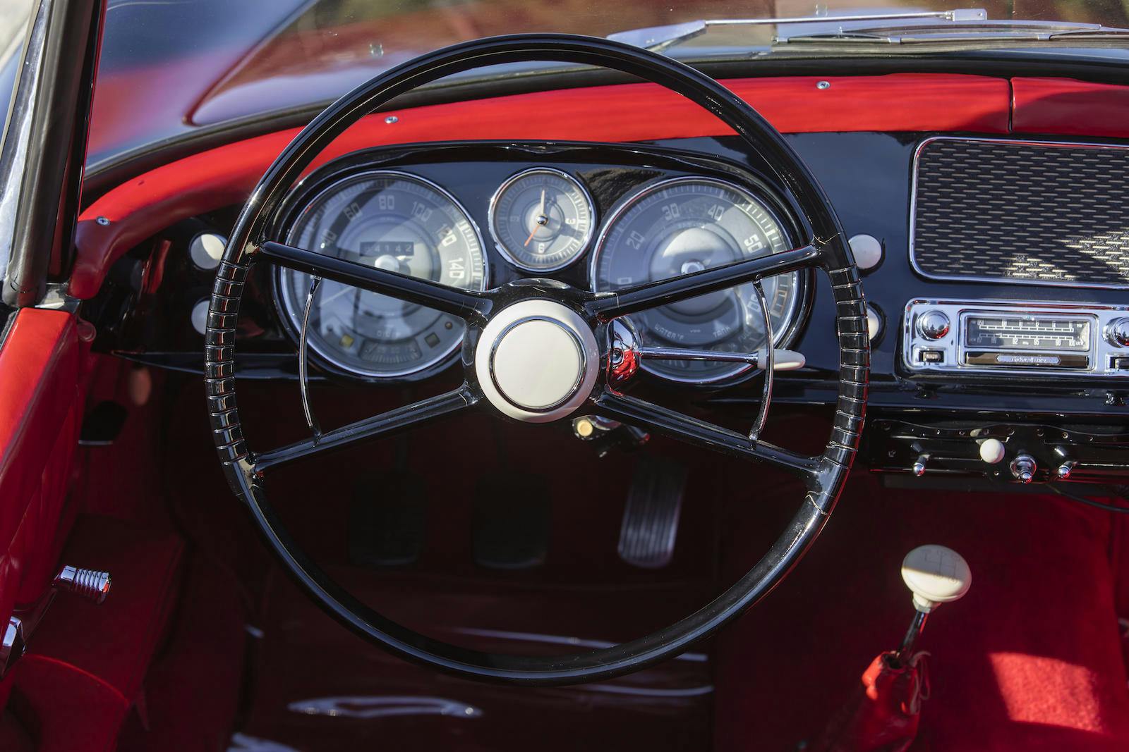 BMW 507 Series II Roadster interior steering wheel