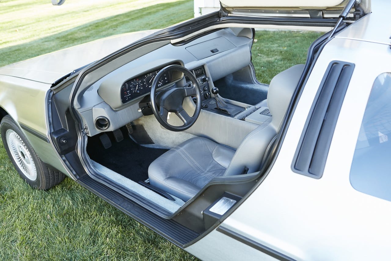 1981 DeLorean DMC-12 5-Speed interior