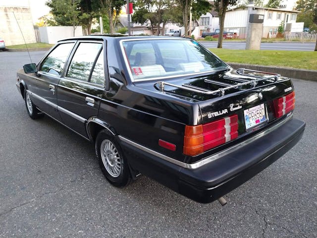 1986 Hyundai Stellar Executive rear three-quarter