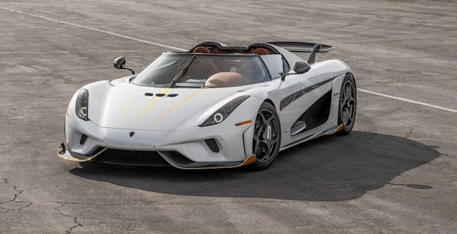 Koenigsegg Regera front three-quarter