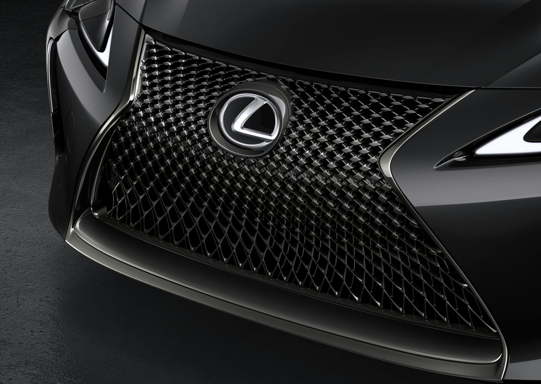 2021 Lexus LC 500 Inspiration Series grille detail