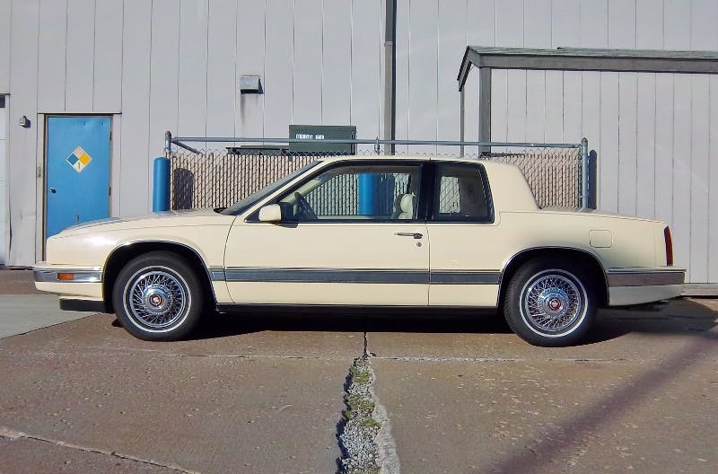 1988-89 Cadillac Eldorado 01