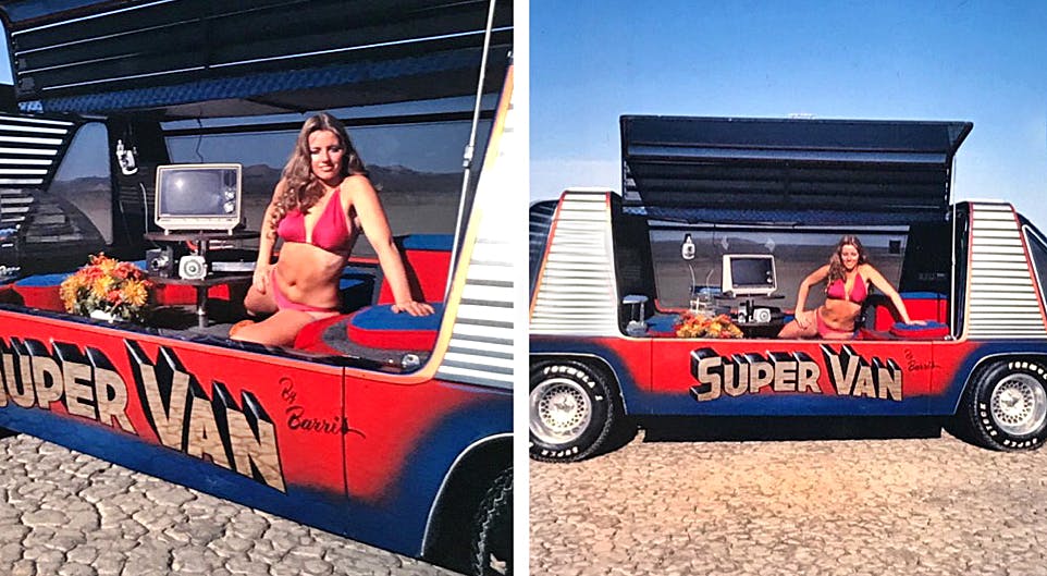 Hollywood Legends Super Van interior model