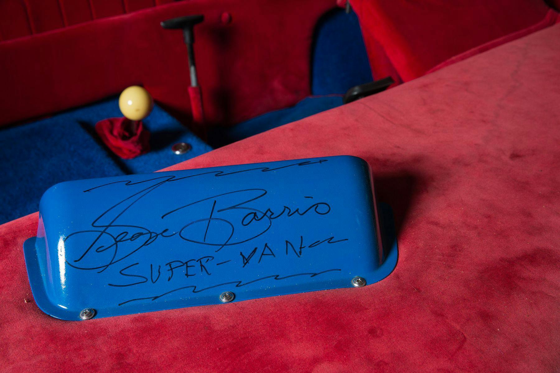 Hollywood Legends Super Van george barris signature