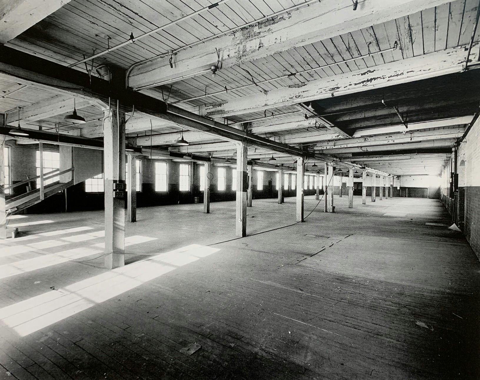 Jackson Auto factory in period - Second floor warehouse