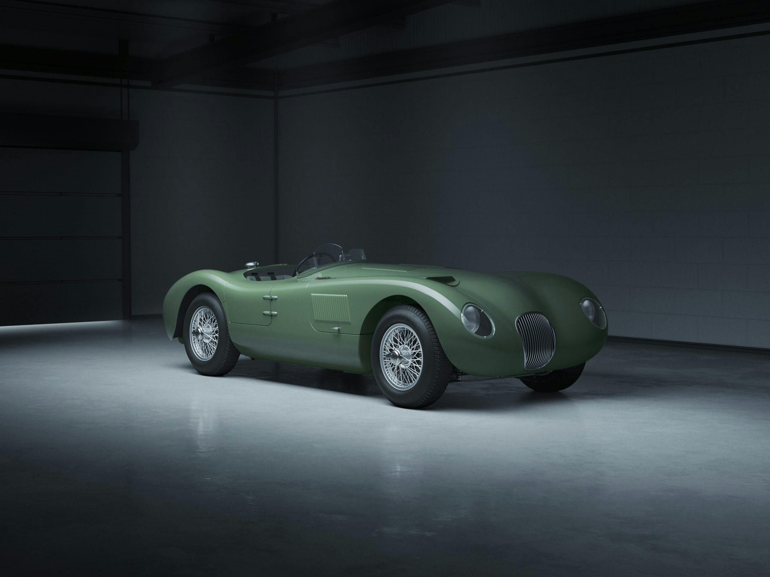 Jaguar Classic C-type_front3q