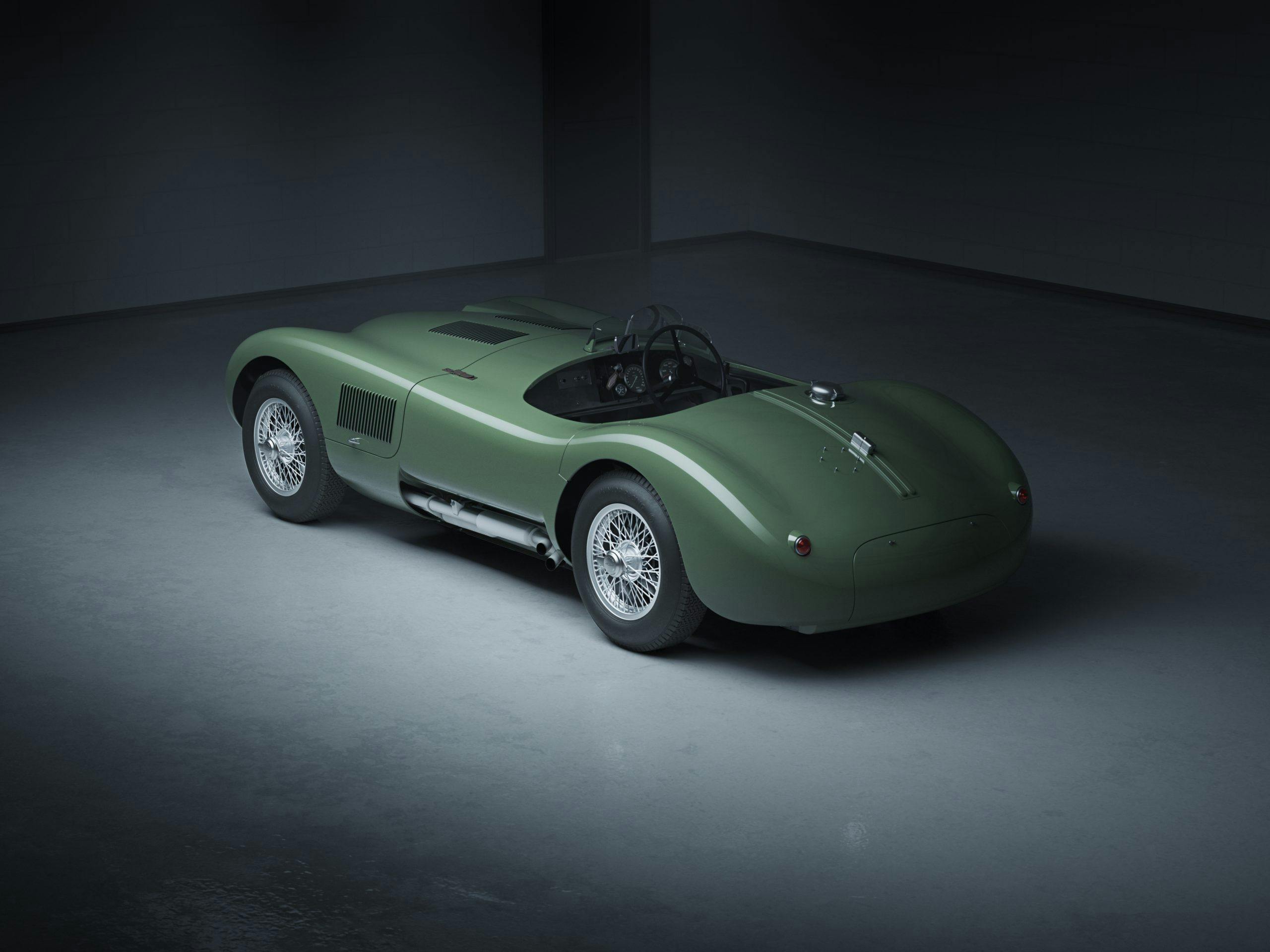 Jaguar Classic C-type_rear3q