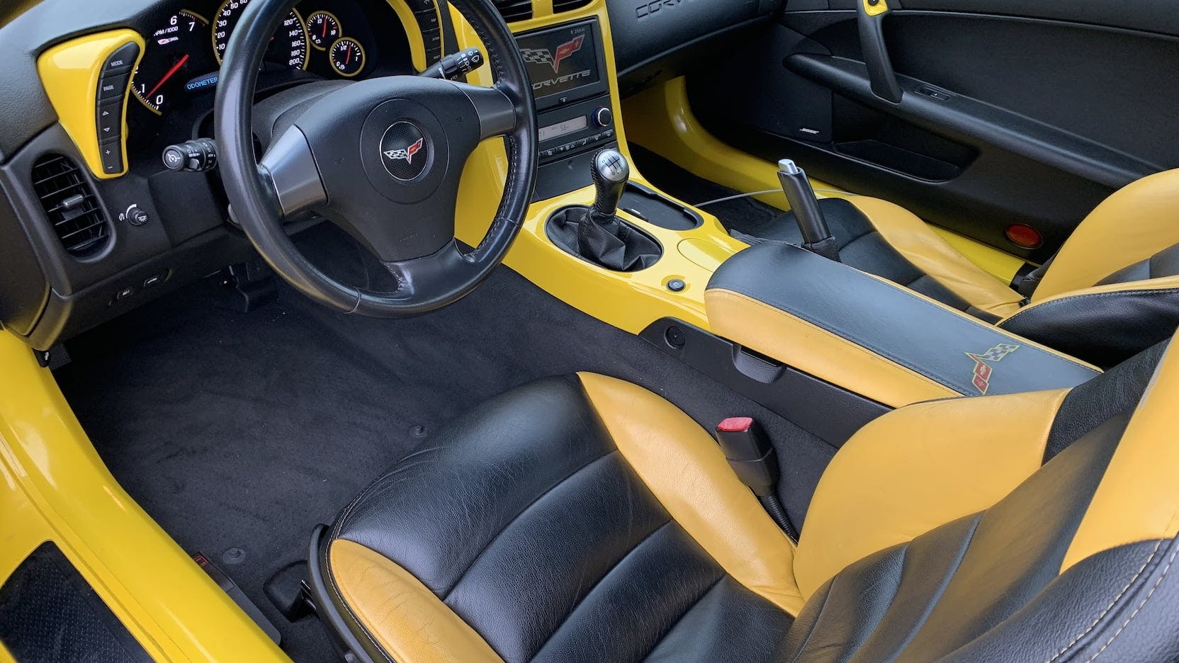 2006 Chevrolet Corvette Coupe interior