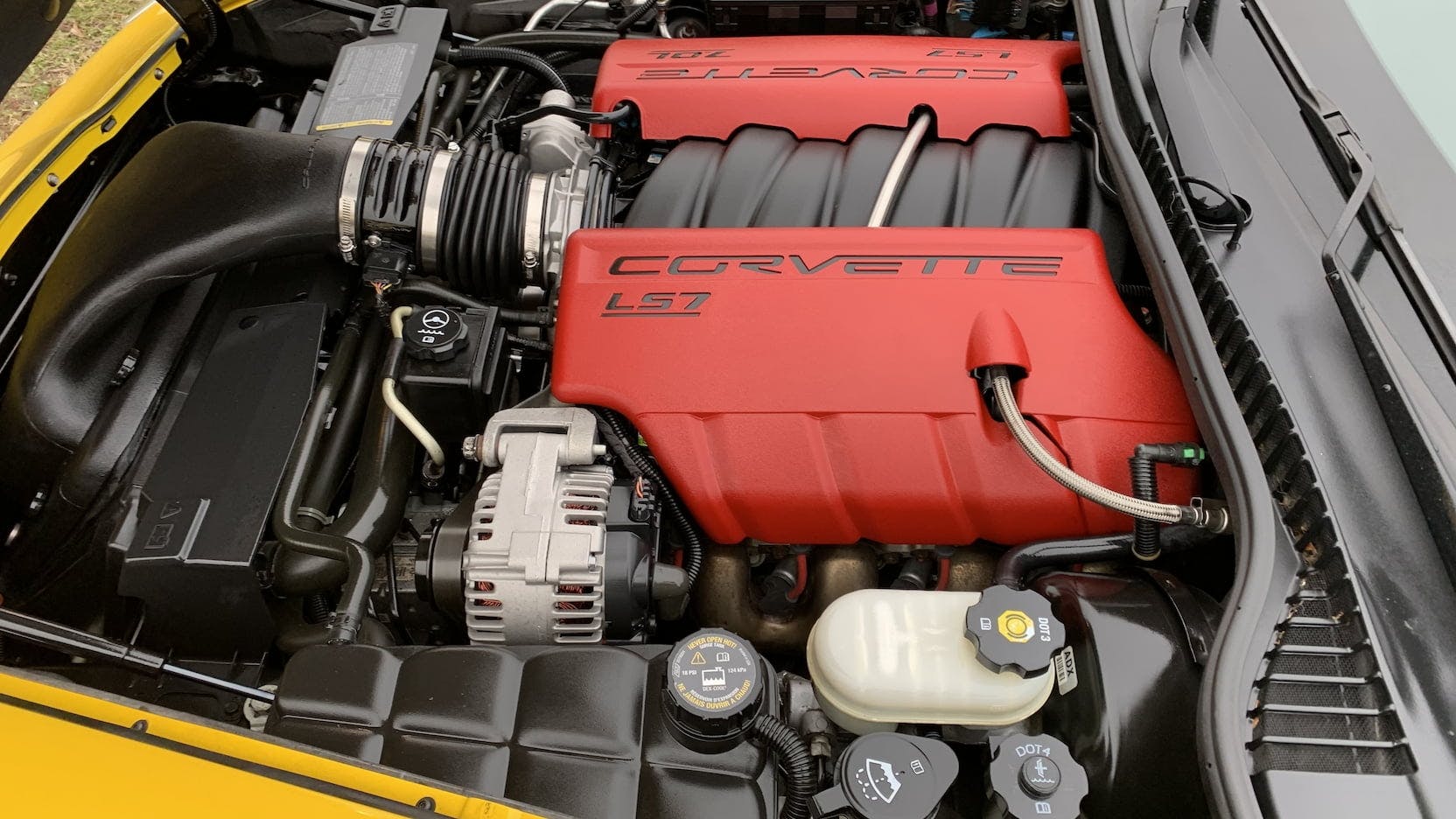 2006 Chevrolet Corvette Coupe engine