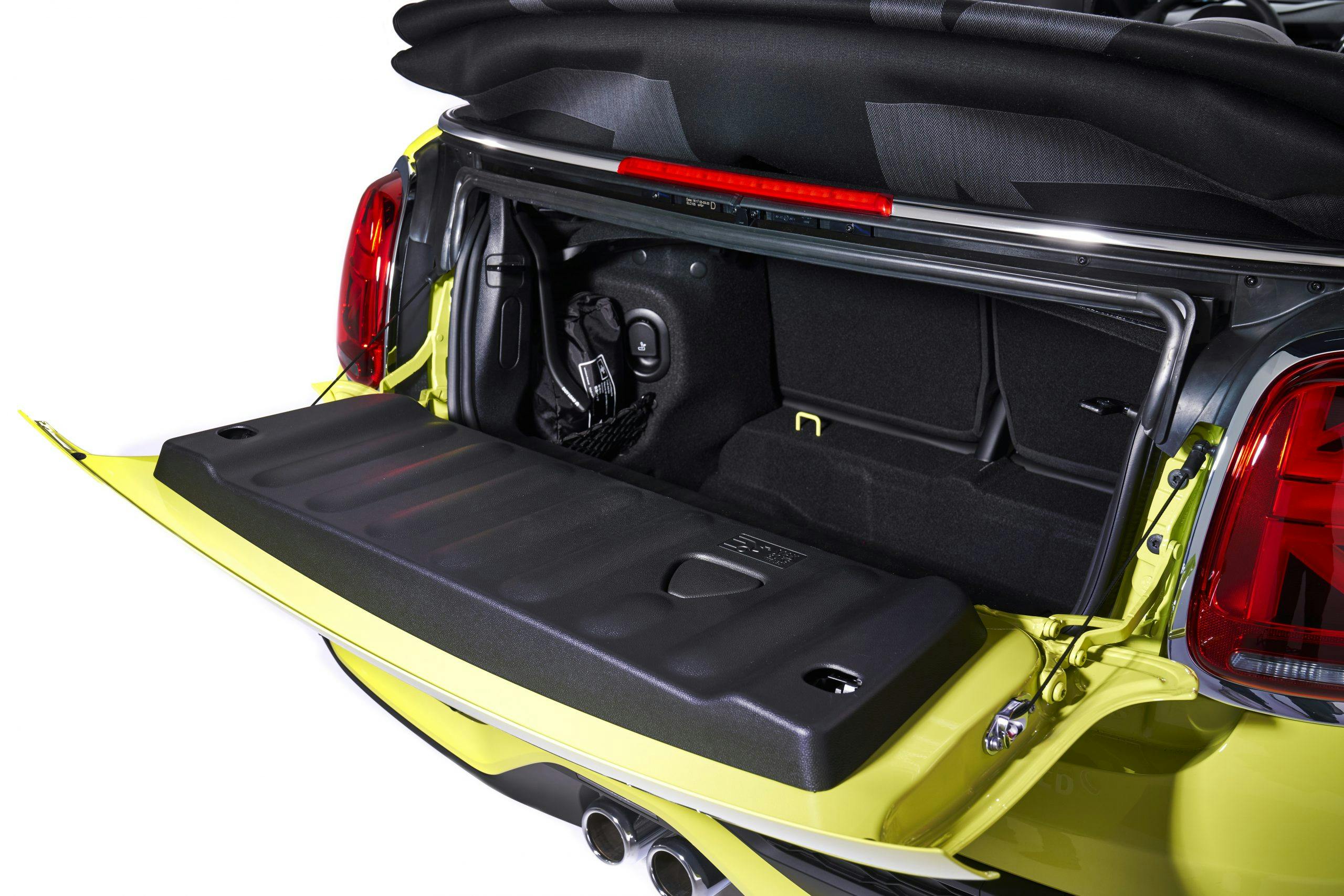 2022 Mini Cooper convertible trunk