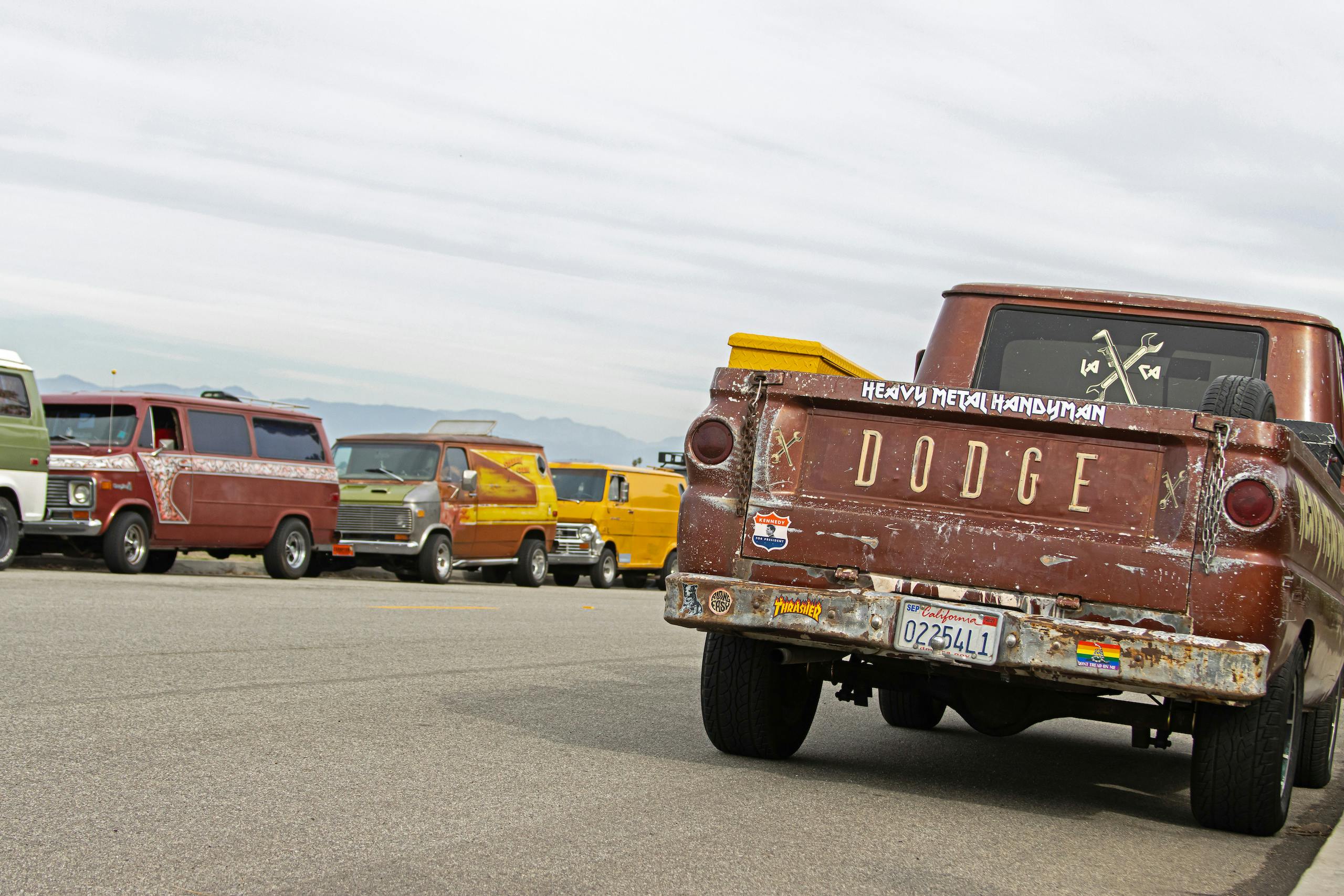 So-Cal Slow Ride Van Run dodge tailgate and vans