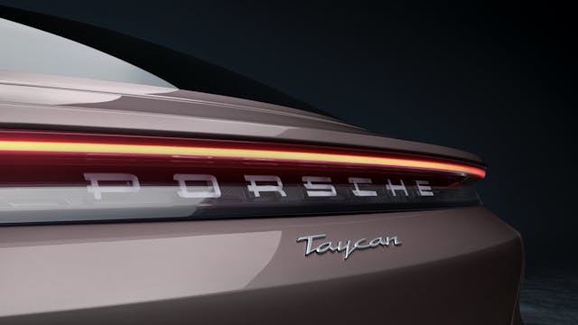 Porsche Taycan 9
