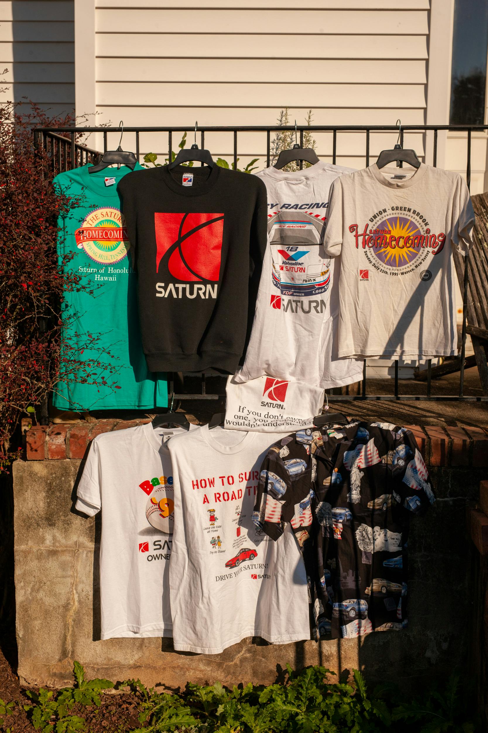 saturn t-shirts porch hang vertical