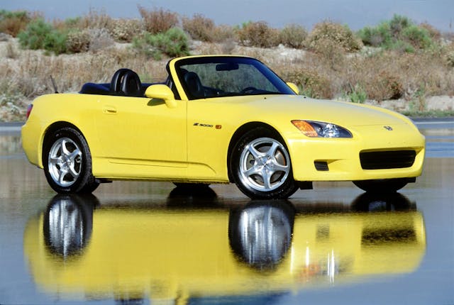 2001 Honda S2000 front three-quarter spa yellow