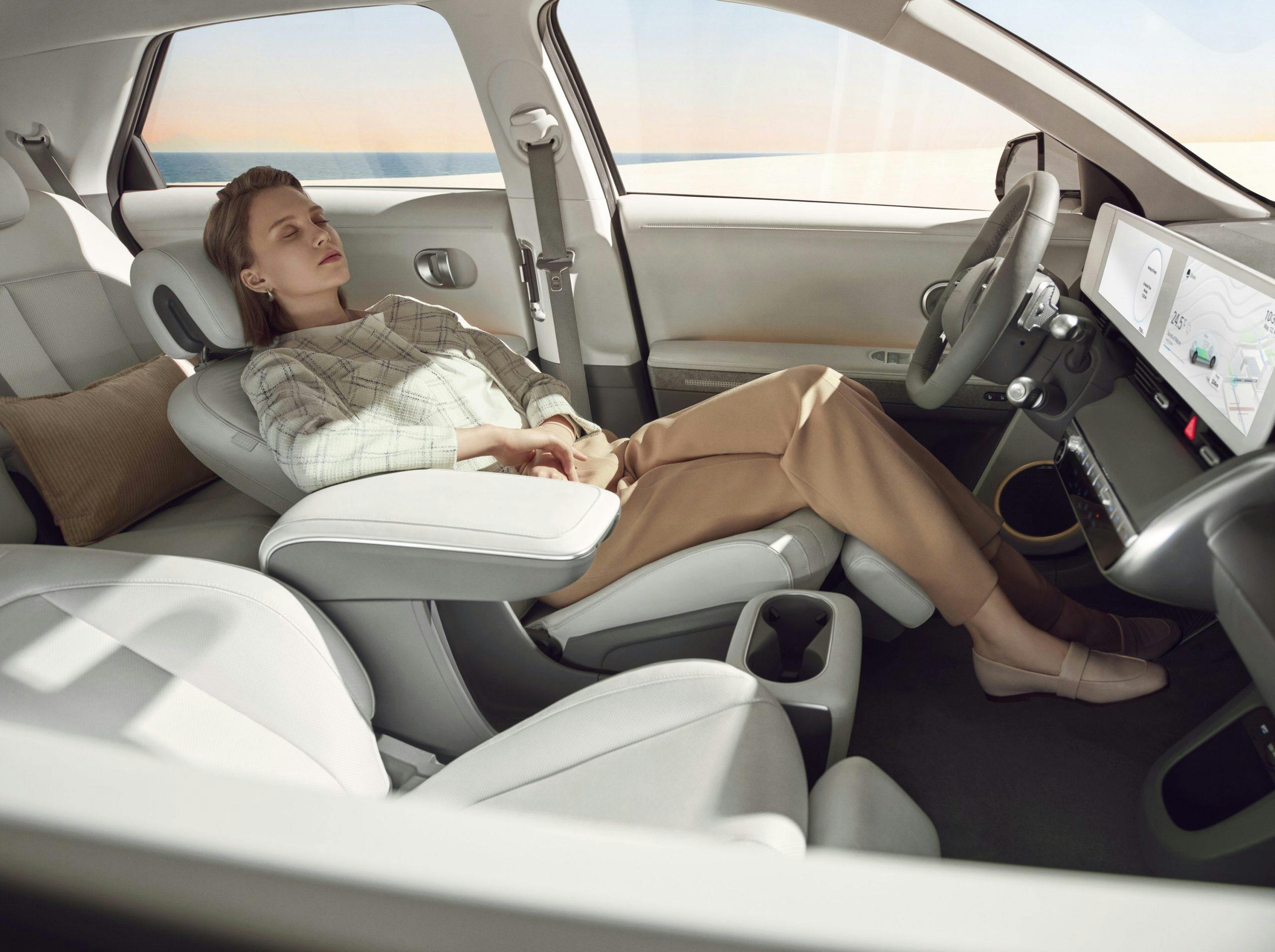 Hyundai IONIQ 5 relaxing interior