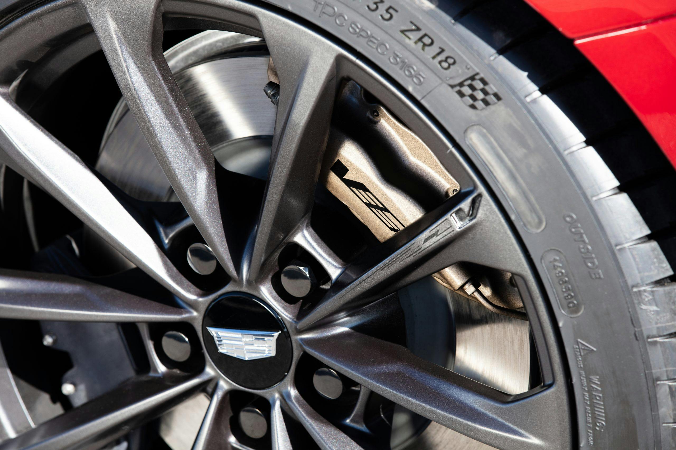2022 Cadillac CT4-V Blackwing wheels