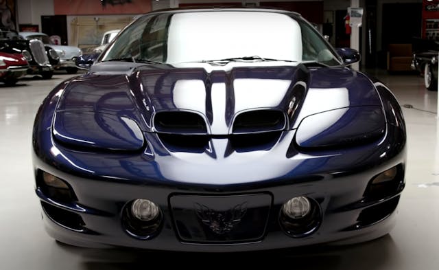 Pontiac Trans Am WS6 front