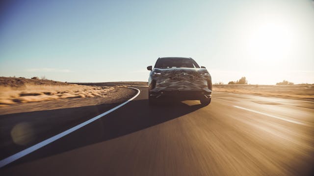 2022 Infiniti QX60 rolling camo