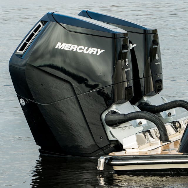 Mercury Verado V12 4