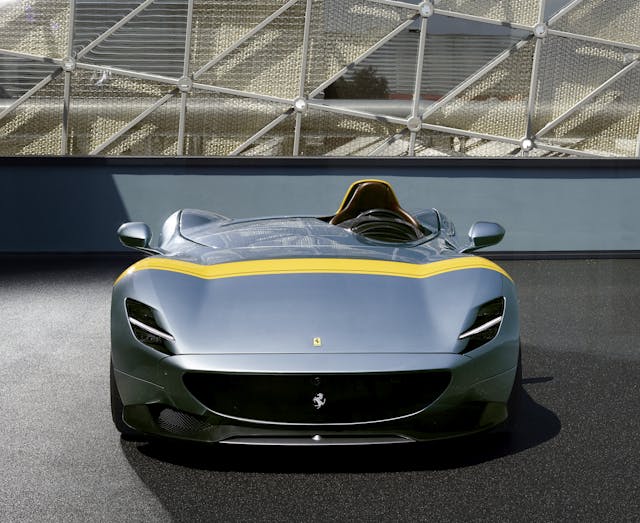 Ferrari_monza_sp1 front
