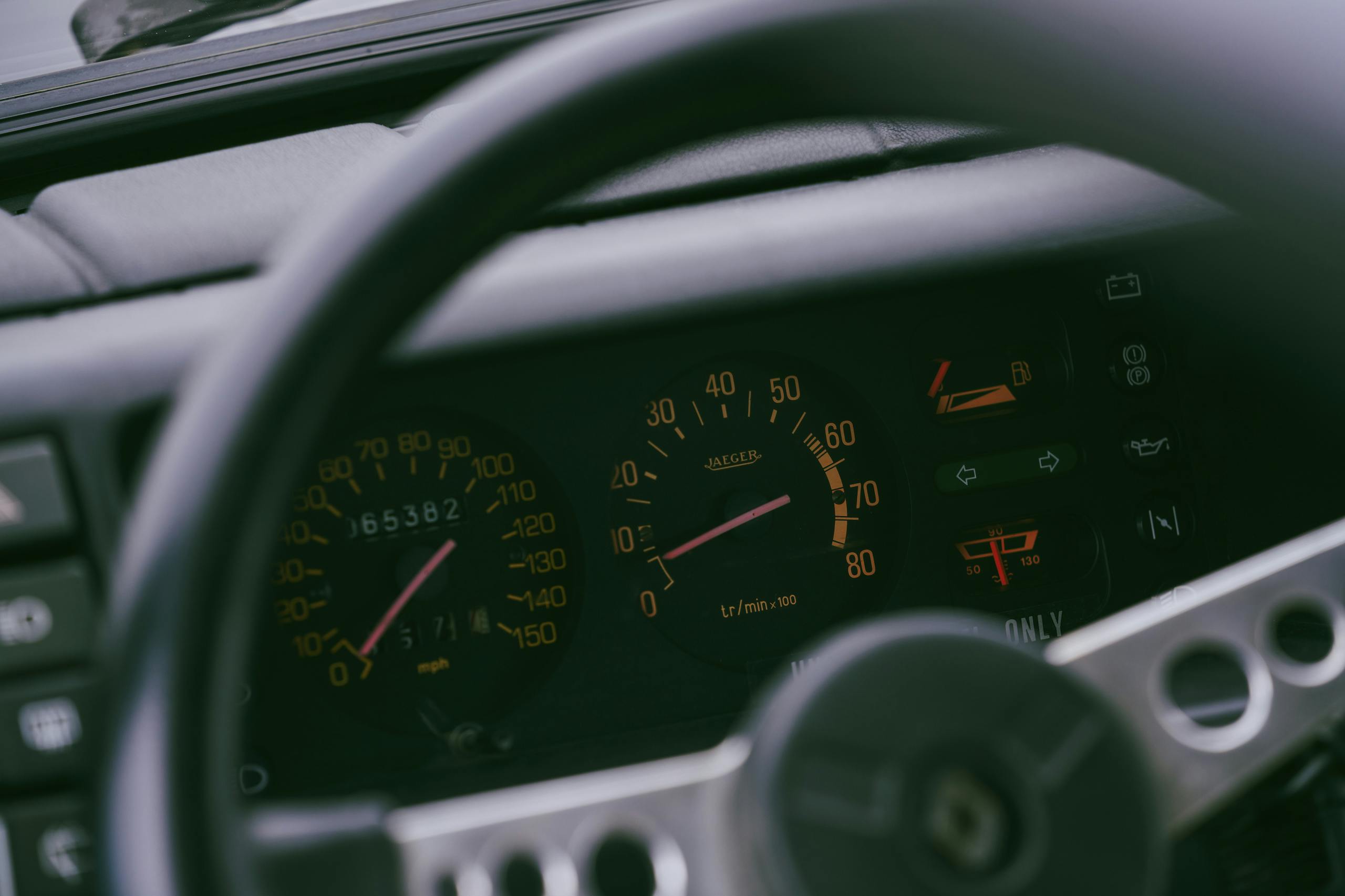 1985 Renault R5 Turbo 2 interior gauges detail