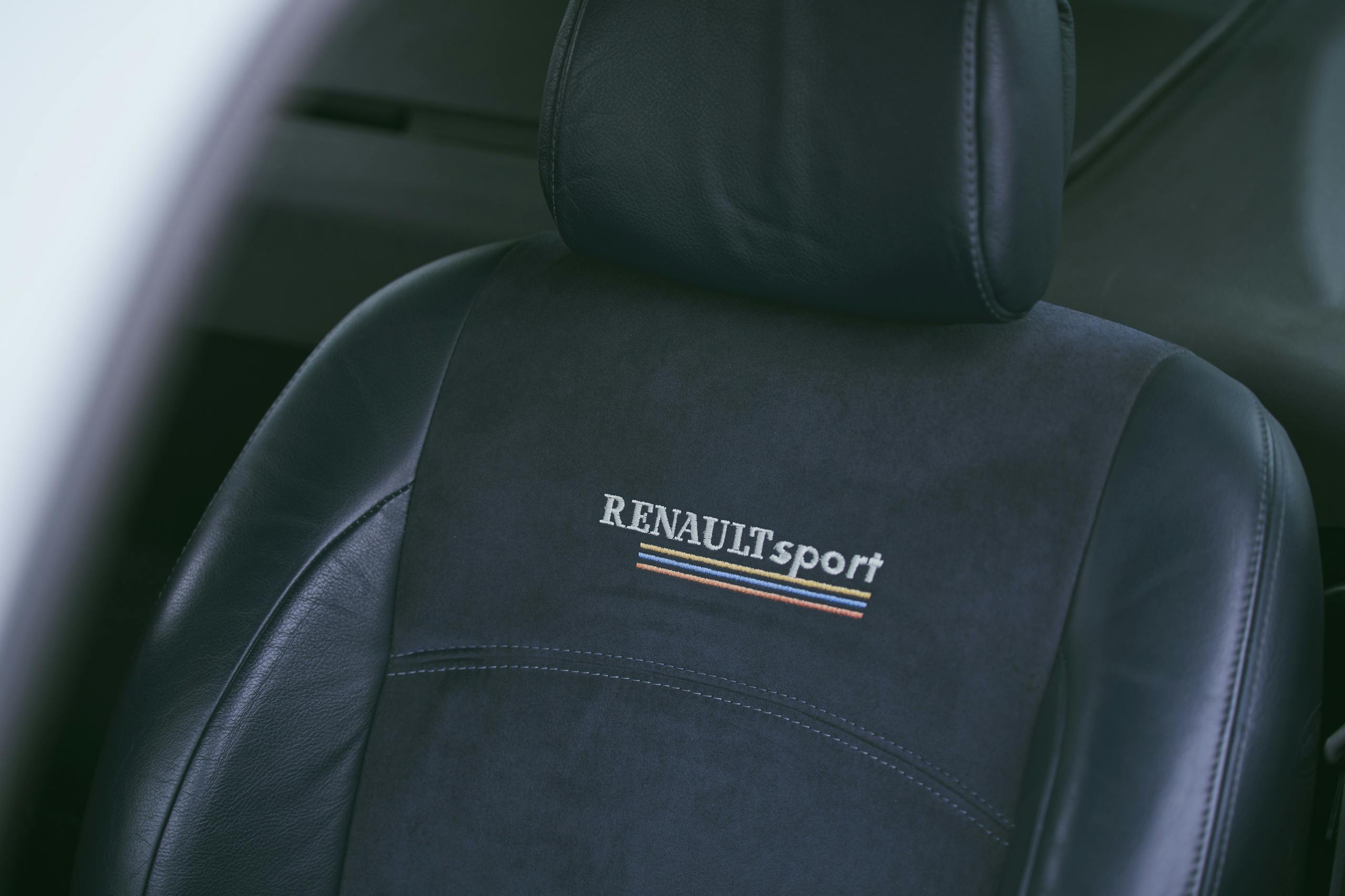 2002 Renault Clio V6 interior seat embroidery detail