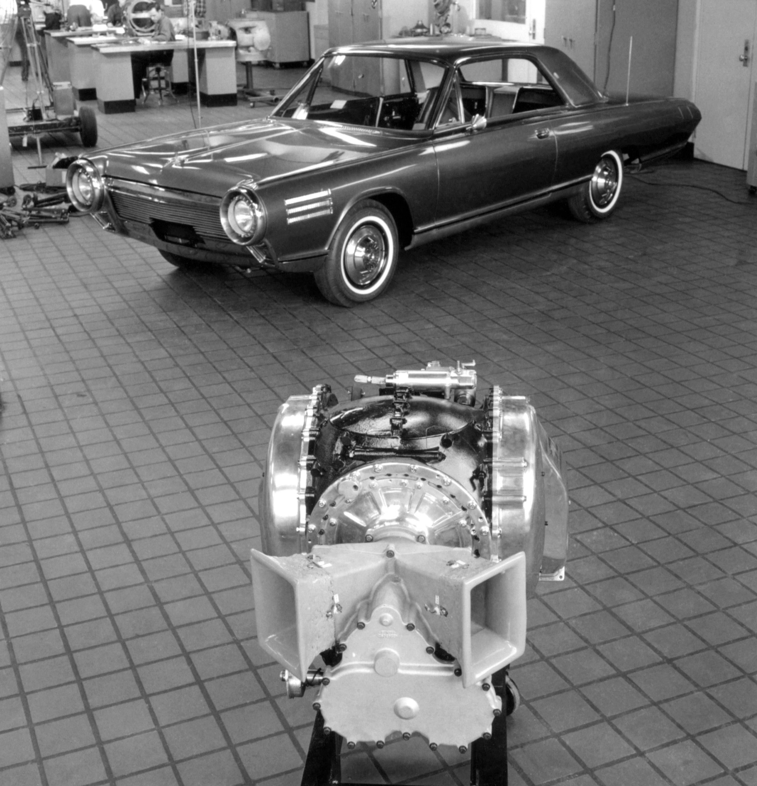 Leno Once futuristic, Chrysler's Turbine Car is powered by lost