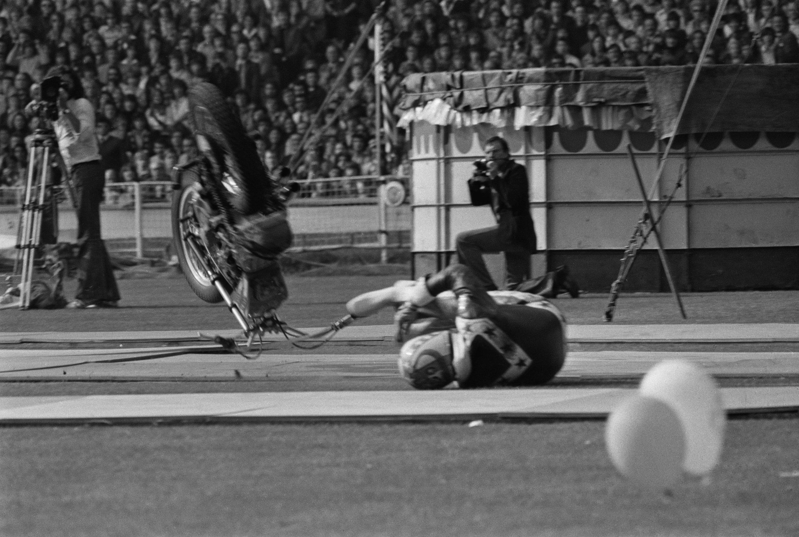 Evel Knievel Landing off his Motorcycle Wembley Crash