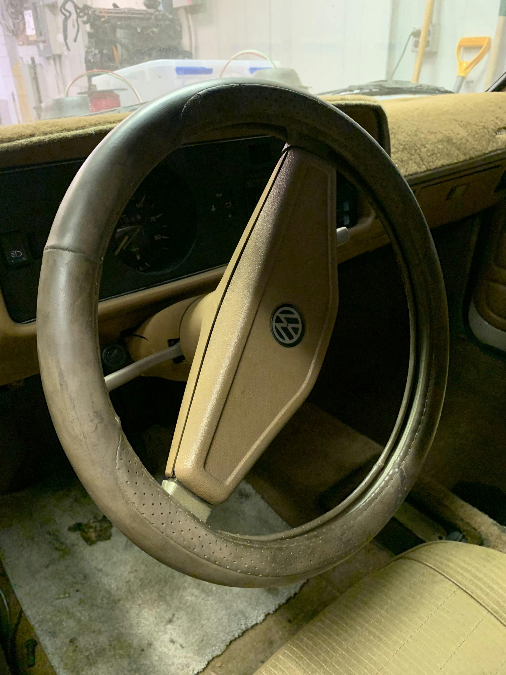 1980 VW Rabbit TDI swap steering wheel before Aug 15, 3 42 19 PM