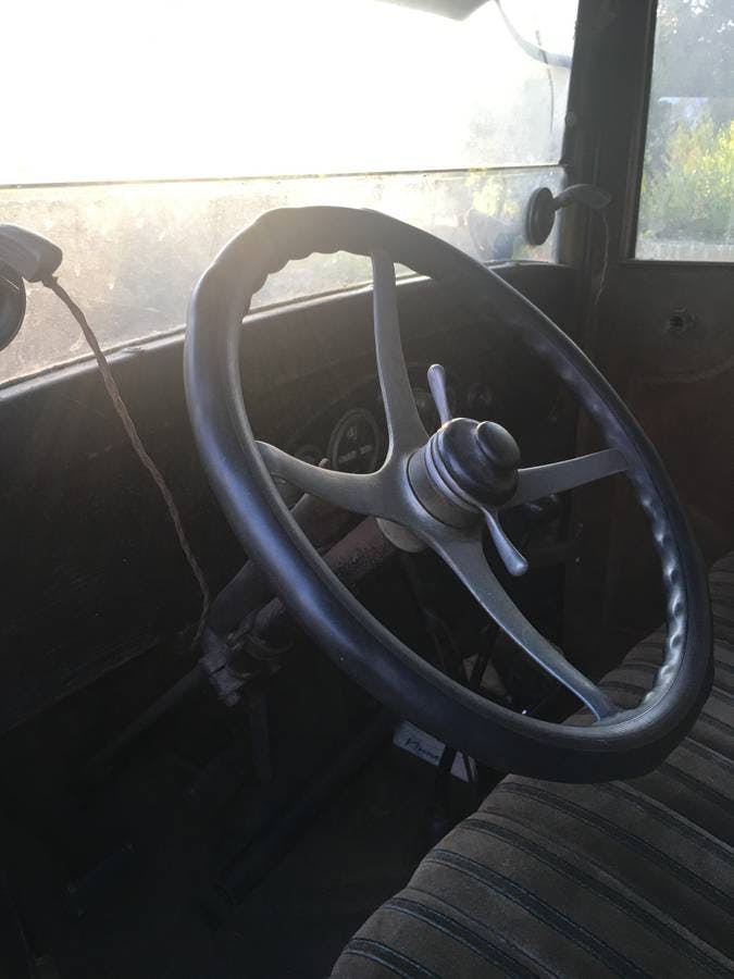1925 Jewett steering wheel
